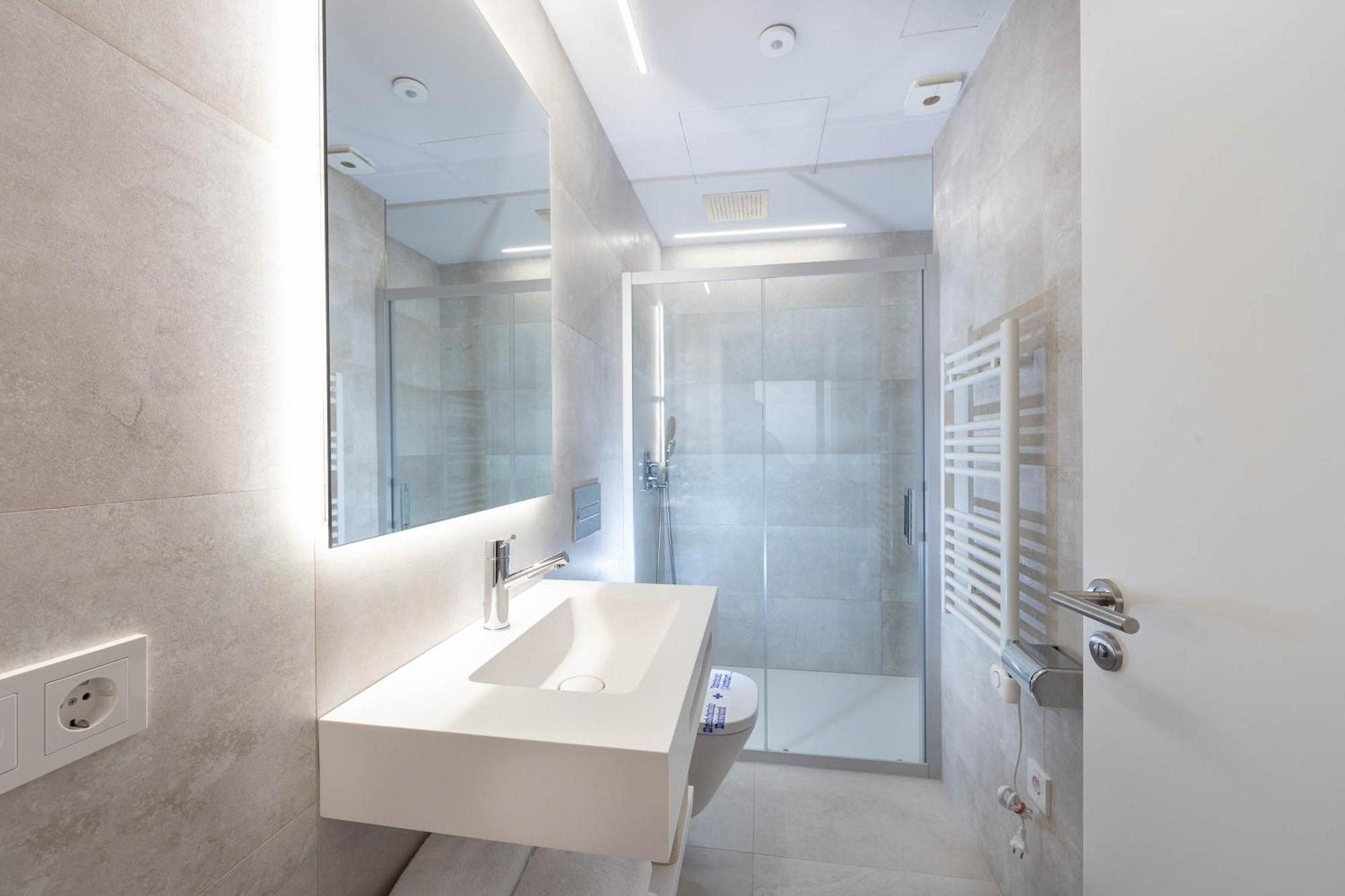 C&C Apartments Figueres  Zewnętrze zdjęcie