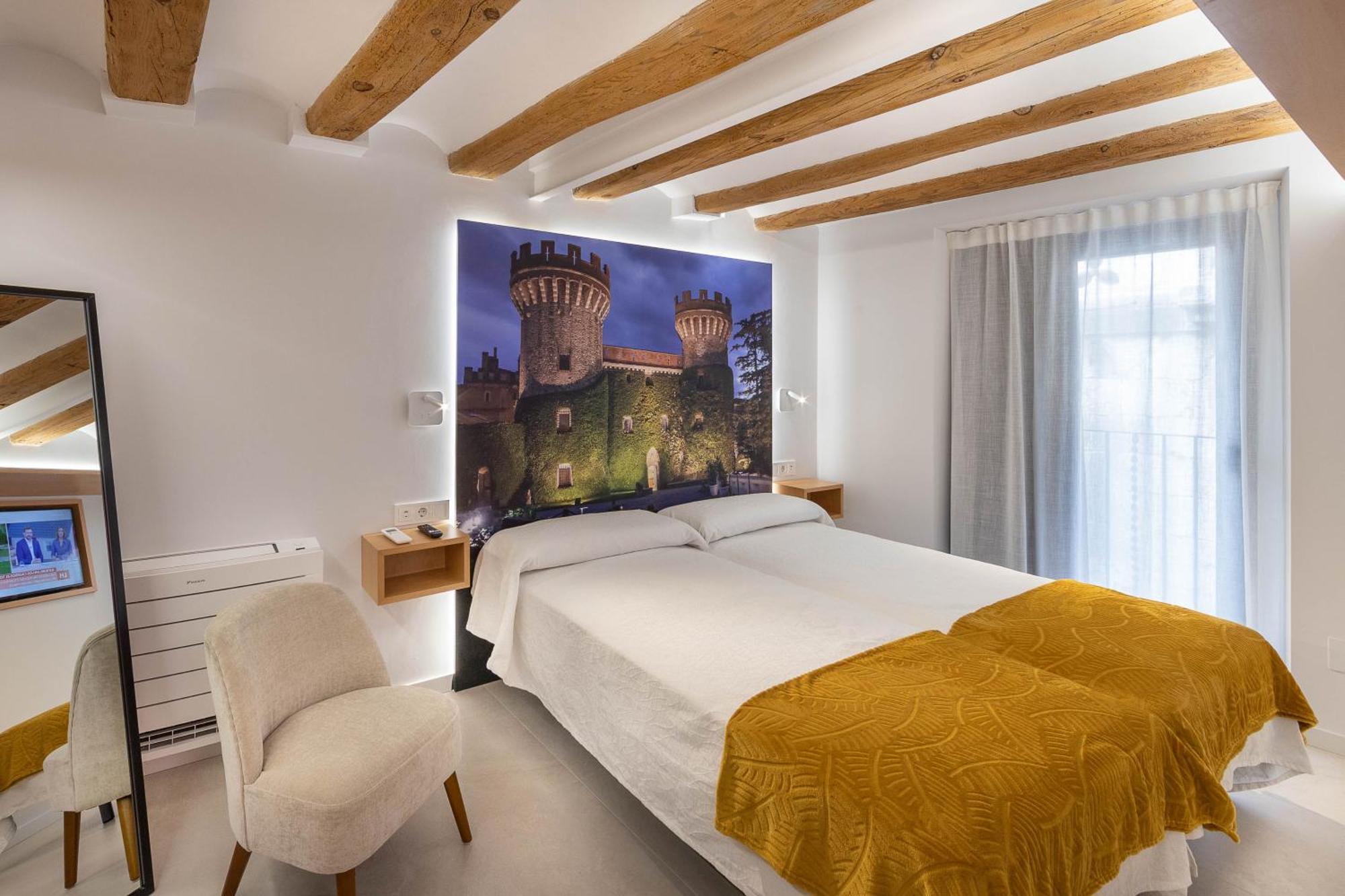 C&C Apartments Figueres  Zewnętrze zdjęcie
