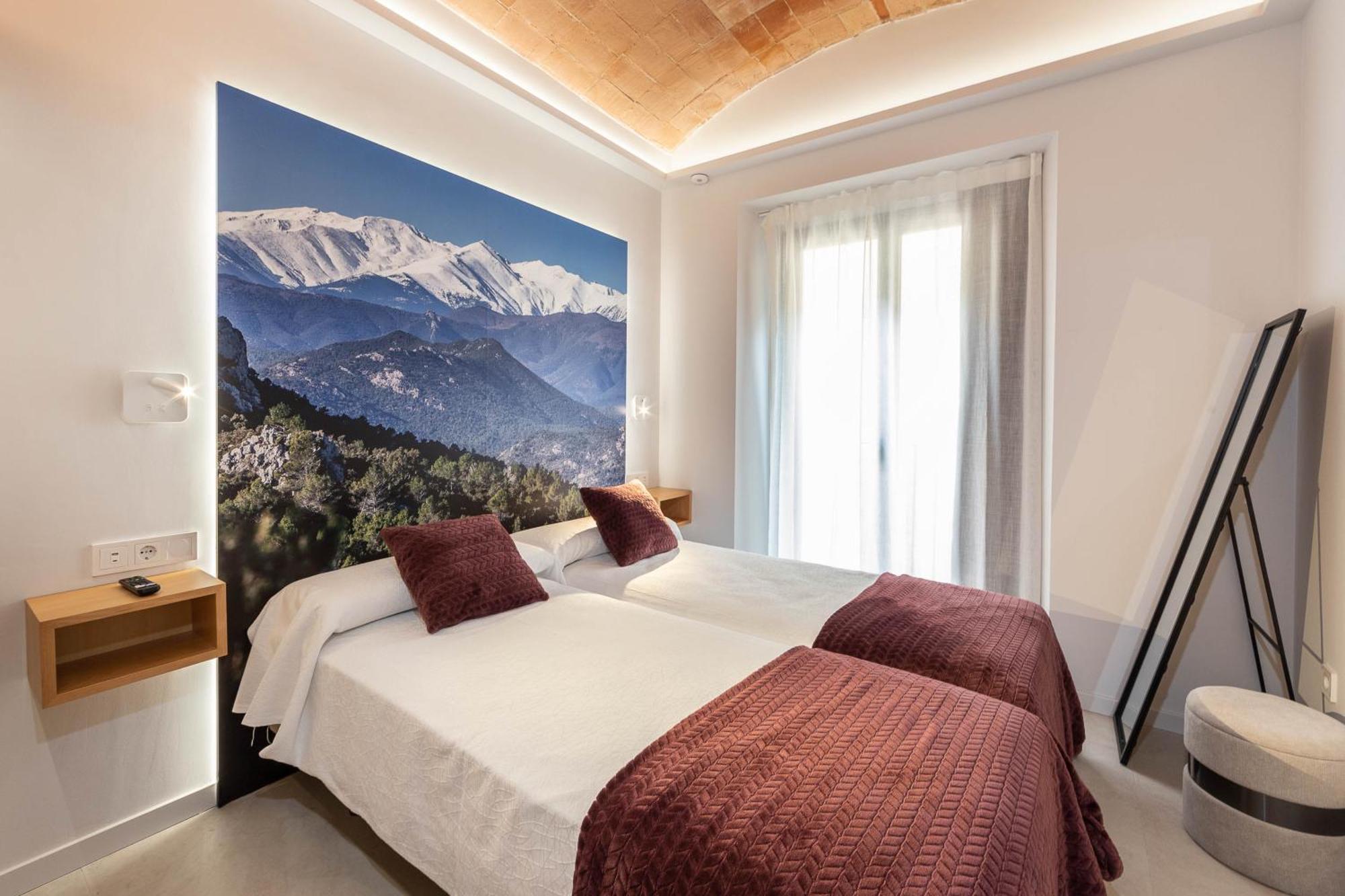 C&C Apartments Figueres  Zewnętrze zdjęcie
