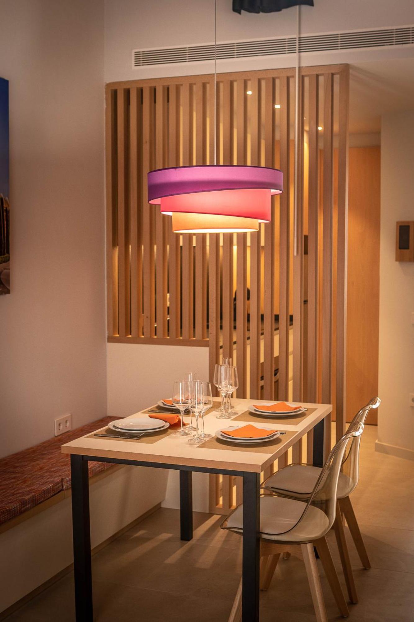 C&C Apartments Figueres  Zewnętrze zdjęcie