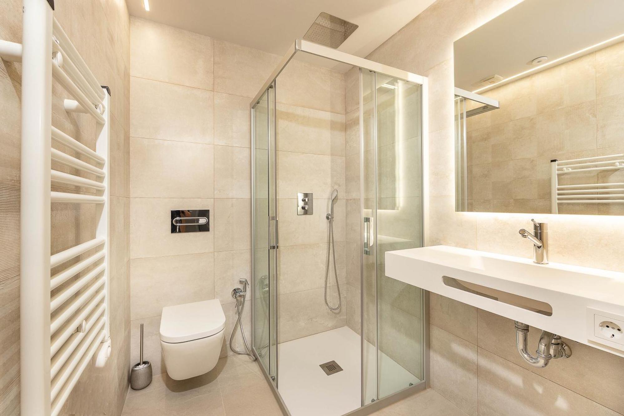 C&C Apartments Figueres  Zewnętrze zdjęcie