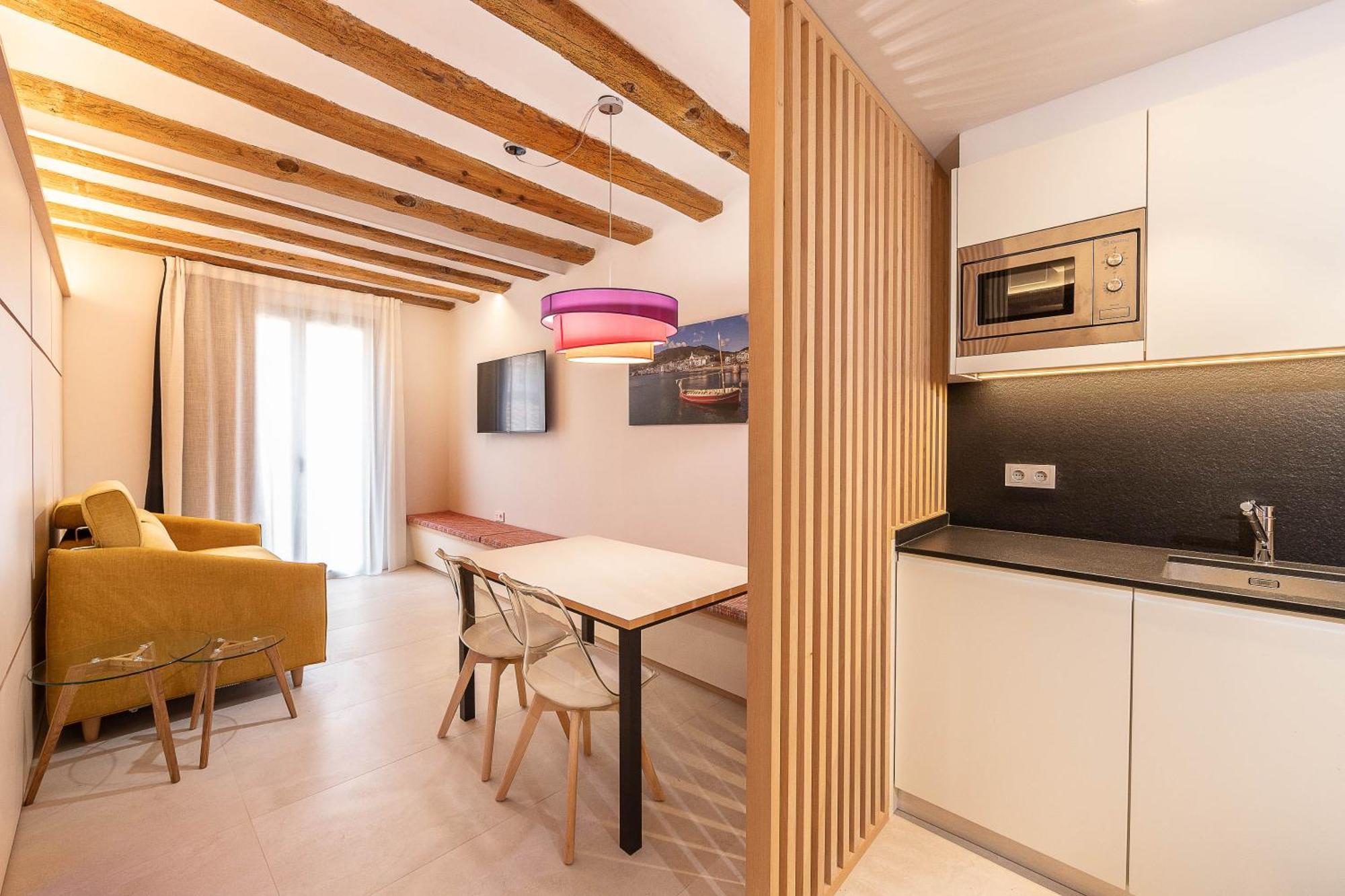 C&C Apartments Figueres  Zewnętrze zdjęcie