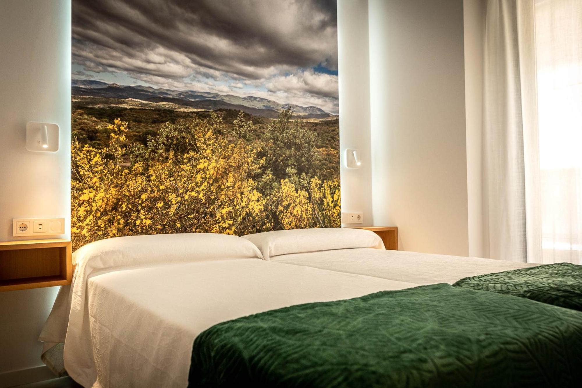 C&C Apartments Figueres  Zewnętrze zdjęcie