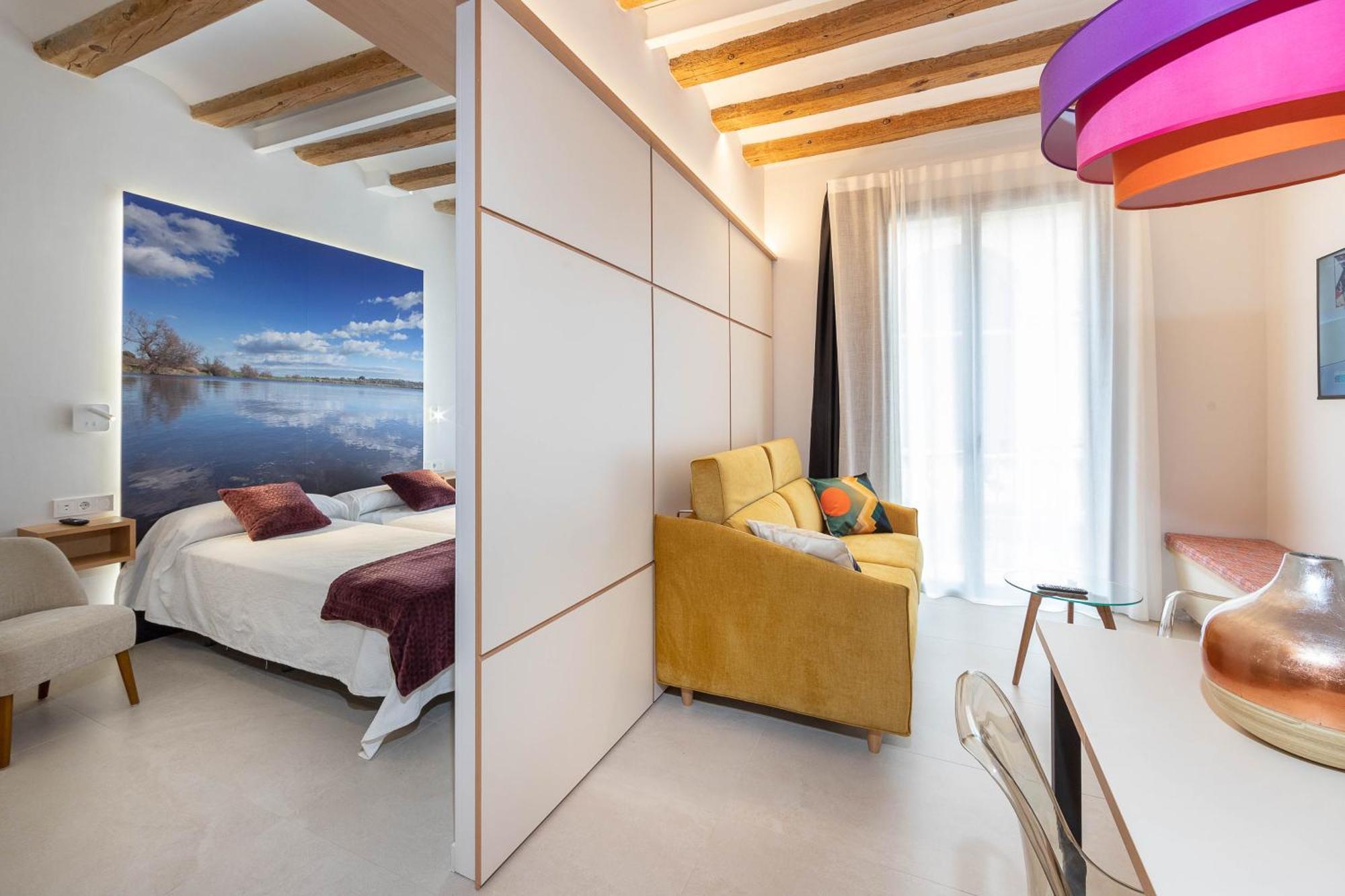 C&C Apartments Figueres  Zewnętrze zdjęcie