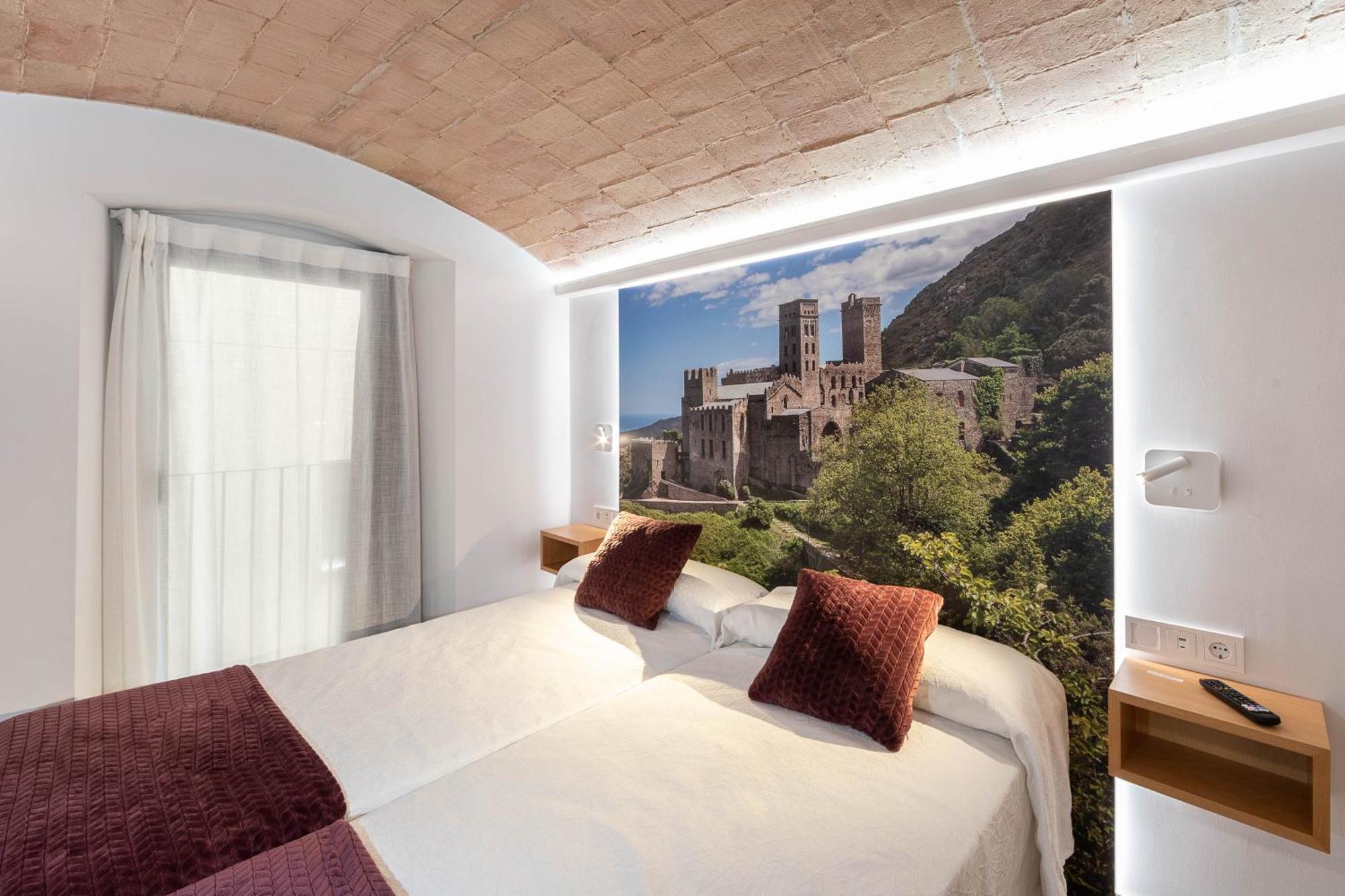 C&C Apartments Figueres  Zewnętrze zdjęcie