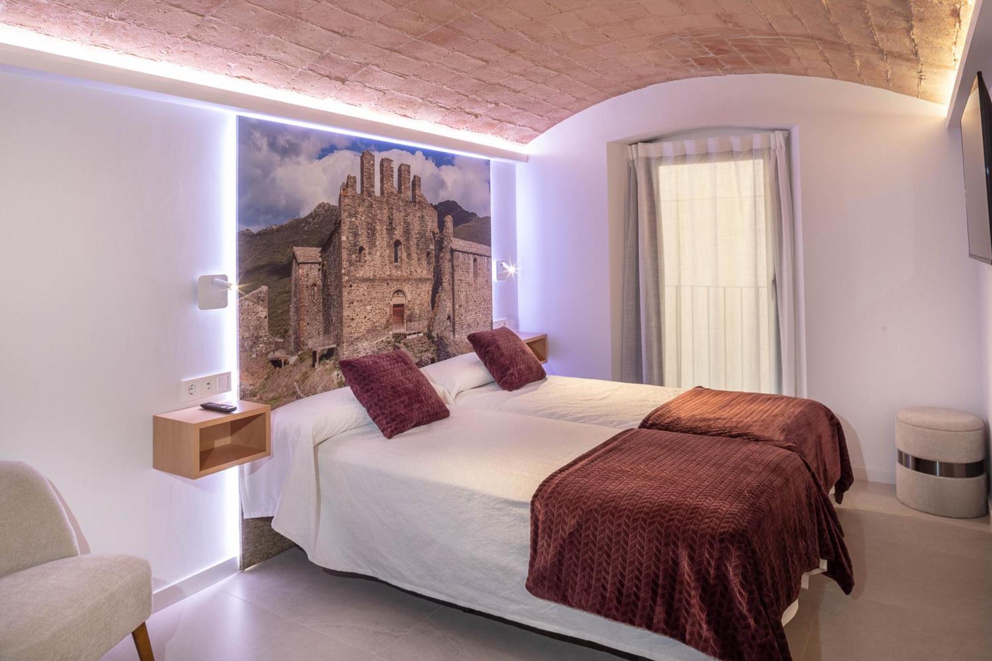 C&C Apartments Figueres  Zewnętrze zdjęcie